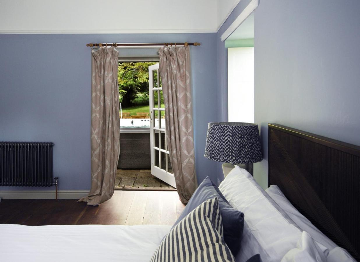 Topside House - Beautiful 7 Bedroom House With Hottub Wifi And Parking Near Bath Wells Frome Oakhill エクステリア 写真