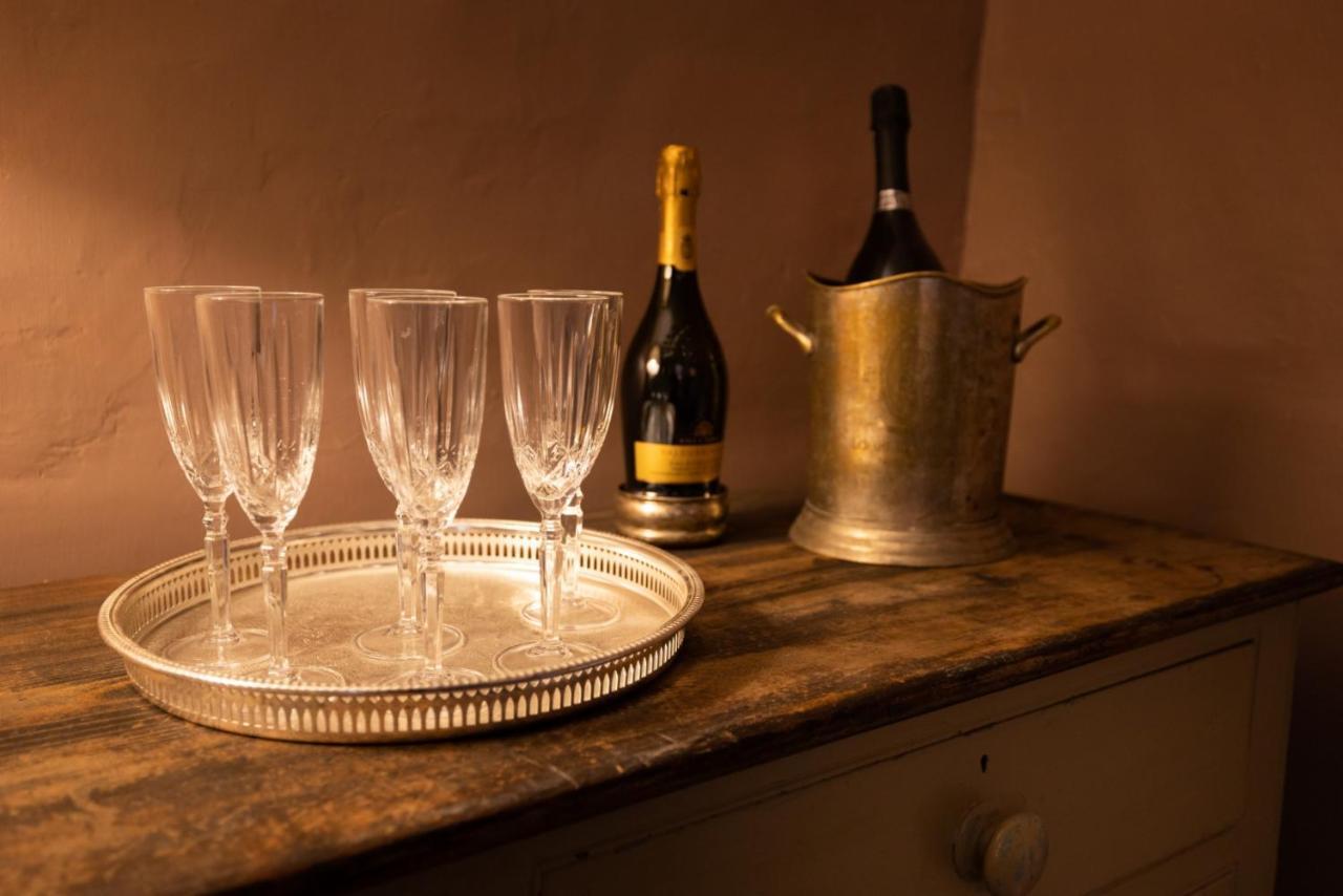 Topside House - Beautiful 7 Bedroom House With Hottub Wifi And Parking Near Bath Wells Frome Oakhill エクステリア 写真