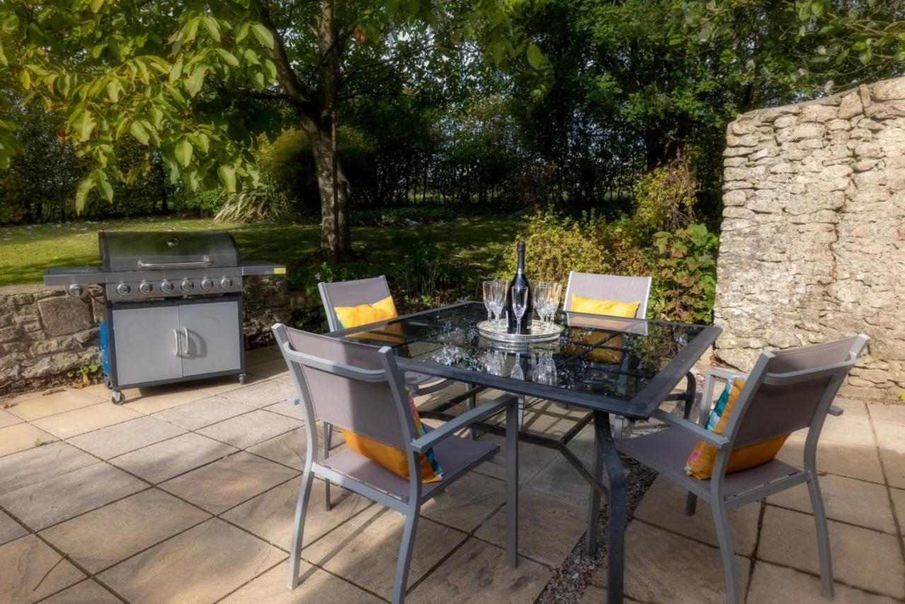 Topside House - Beautiful 7 Bedroom House With Hottub Wifi And Parking Near Bath Wells Frome Oakhill エクステリア 写真